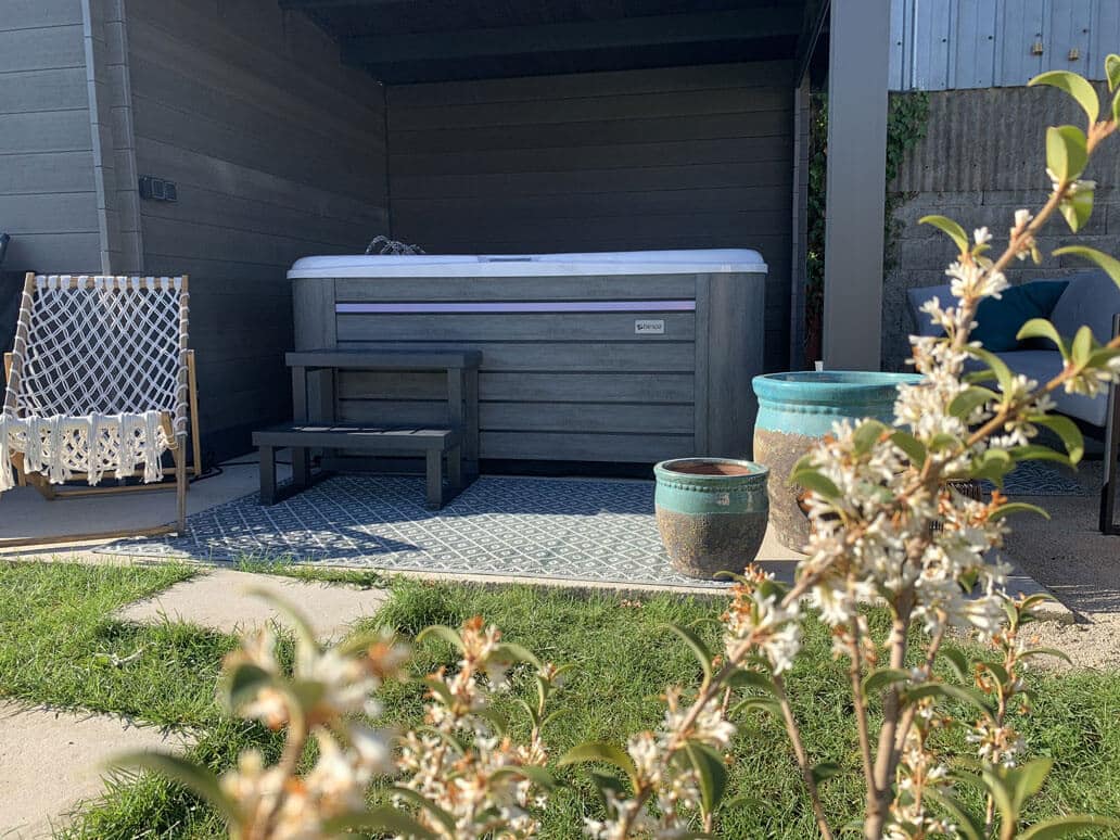 Jacuzzi du gîte Un P'tit Bout de Ciel